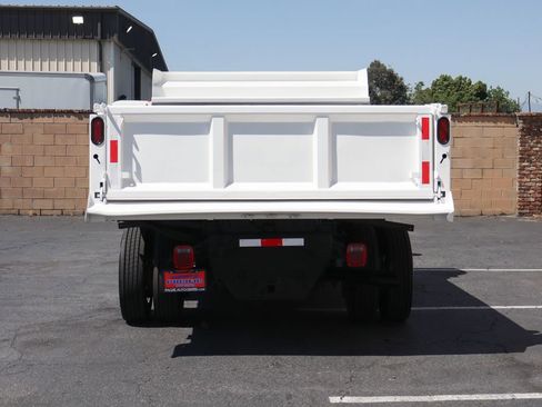 Used 2017 Ford F450 XL w/ Power Equipment Group RWD image 8