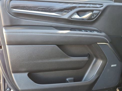 Used 2024 GMC Yukon Denali image 14