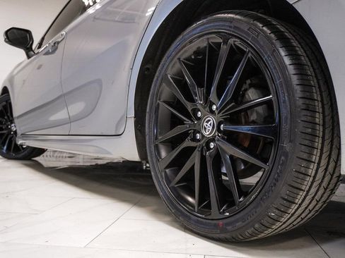 Used 2021 Toyota Camry XSE image 38