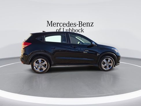 Used 2016 Honda HR-V LX image 9