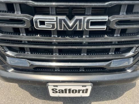 Used 2022 GMC Canyon Elevation w/ Driver Alert Package AWD/4WD image 5