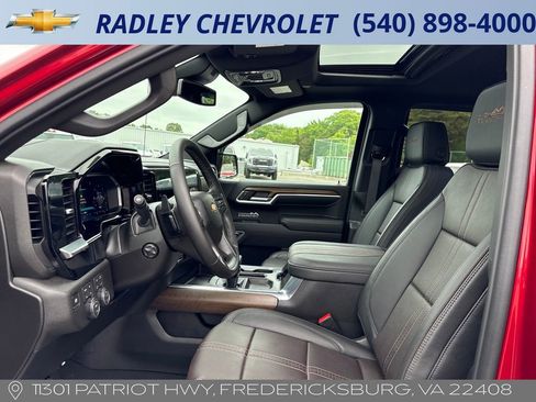 Certified 2026 Chevrolet Silverado 1500 High Country w/ High Country Premium Package AWD/4WD image 3