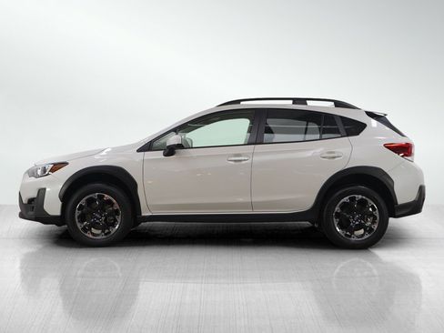 Used 2023 Subaru Crosstrek 2.0i Premium image 2