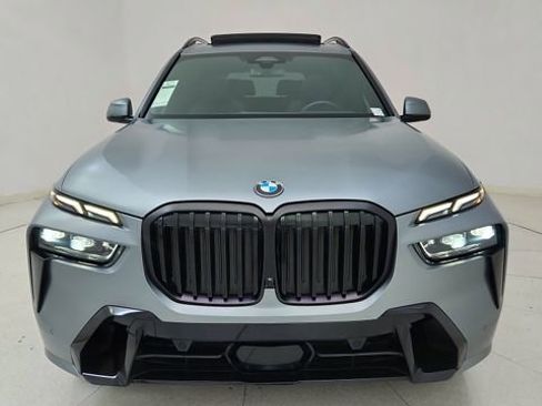 Used 2024 BMW X7 xDrive40i w/ M Sport Package image 13