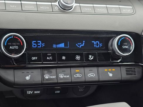 Used 2024 Hyundai Elantra SEL w/ Convenience Package image 31