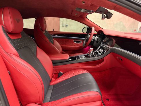 Used 2021 Bentley Continental GT AWD/4WD image 24