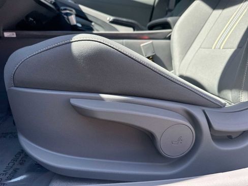 New 2025 Hyundai Elantra Sport image 14