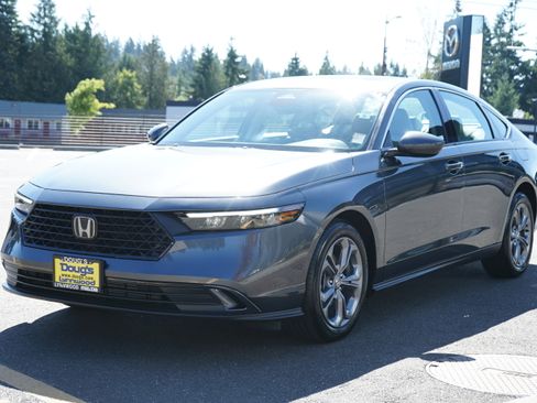 Used 2024 Honda Accord EX image 9