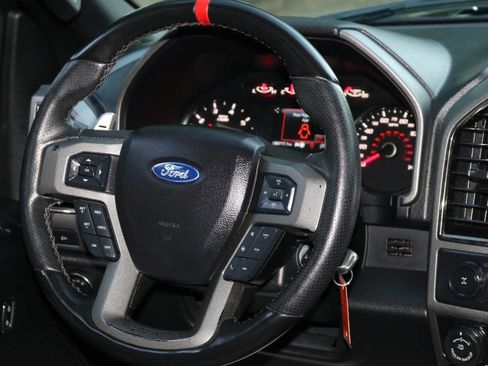 Used 2019 Ford F150 Raptor w/ Equipment Group 801A Mid image 21