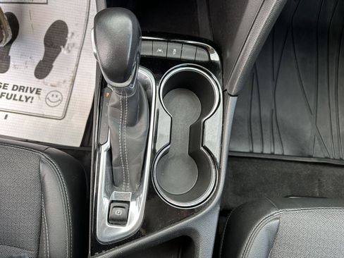 Used 2021 Buick Encore GX Preferred w/ Cold Weather Comfort Package image 33