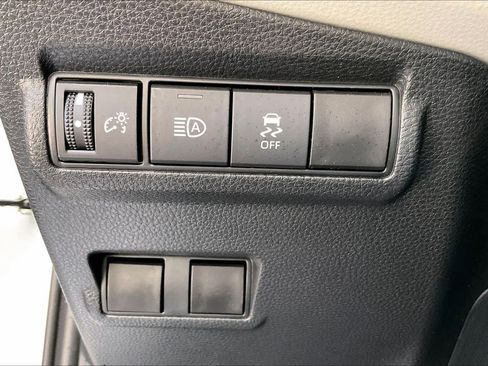 Used 2026 Toyota Corolla Cross LE w/ Moonroof Package AWD/4WD image 34