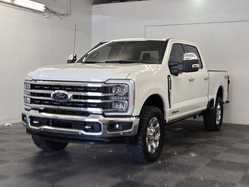 Certified 2024 Ford F250 King Ranch w/ Chrome Package AWD/4WD image 4