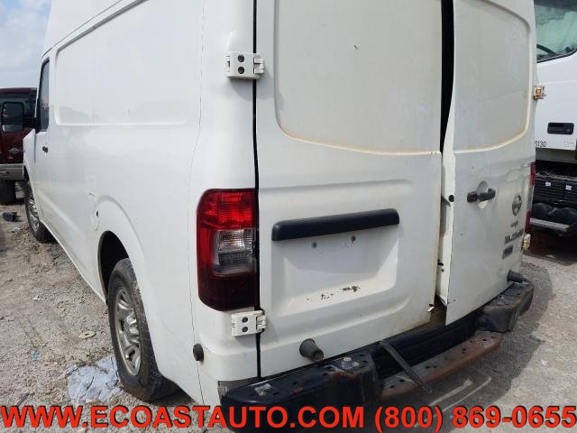 Used 2012 Nissan NV 2500 S w/ Side Curtain Airbag Pkg RWD image 2