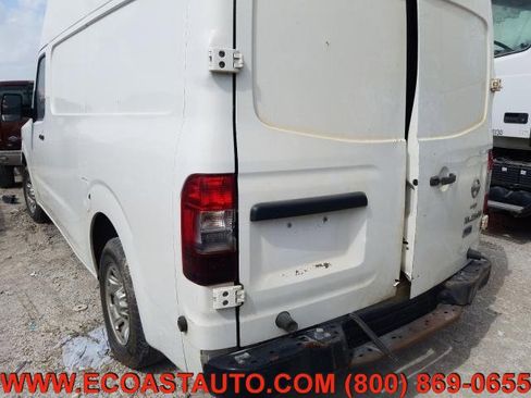 Used 2012 Nissan NV 2500 S w/ Side Curtain Airbag Pkg image 2