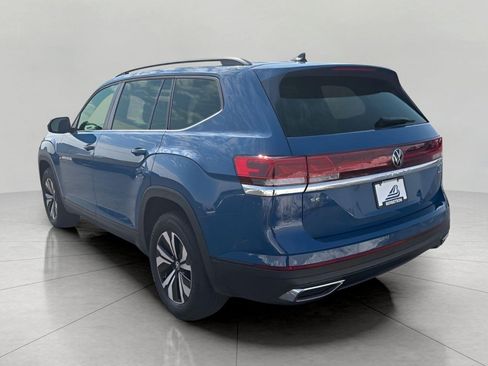 Used 2025 Volkswagen Atlas SE AWD/4WD image 5