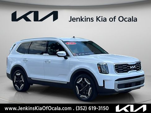 Certified 2023 Kia Telluride S AWD/4WD image 1