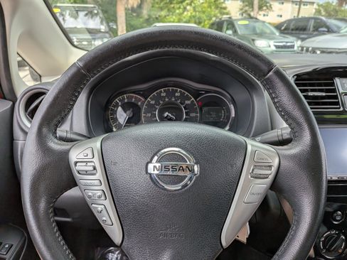 Used 2015 Nissan Versa Note SV w/ Sport Value Package FWD image 24