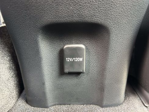 Used 2018 Toyota Prius Prime Premium FWD image 21