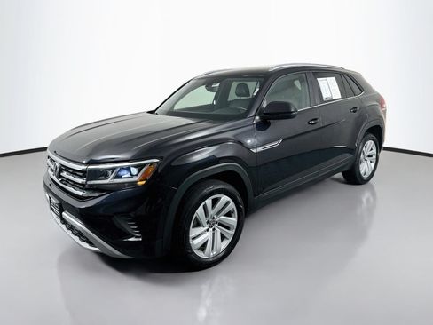 Used 2023 Volkswagen Atlas Cross Sport SE w/ Panoramic Sunroof Package AWD/4WD image 3