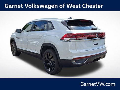 New 2026 Volkswagen Atlas Cross Sport SE AWD/4WD image 3