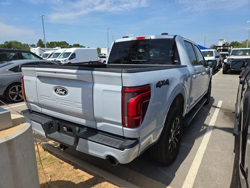 Used 2025 Ford F150 Lariat w/ Equipment Group 502A High AWD/4WD image 3