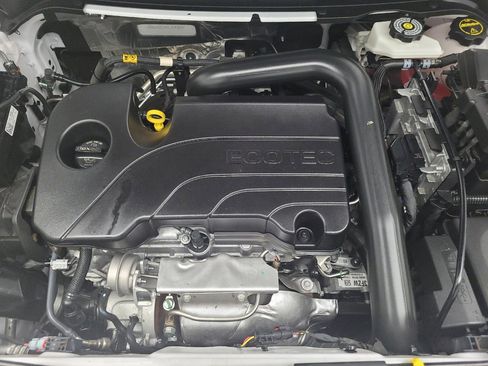 Used 2024 Chevrolet Equinox LS image 30