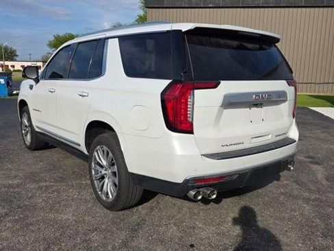 Used 2021 GMC Yukon Denali w/ Denali Premium Package AWD/4WD image 8