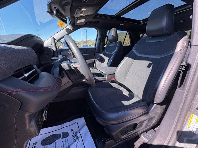 Used 2025 Ford Explorer ST w/ Sun And Sound Package AWD/4WD image 26