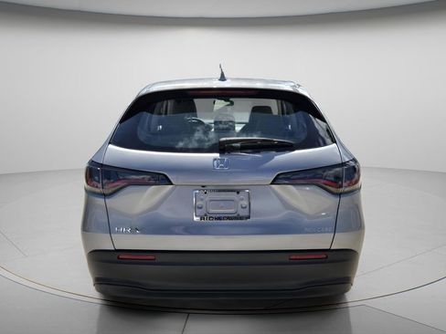 Used 2024 Honda HR-V LX image 6