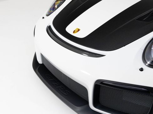 Used 2018 Porsche 911 GT2 RS image 59