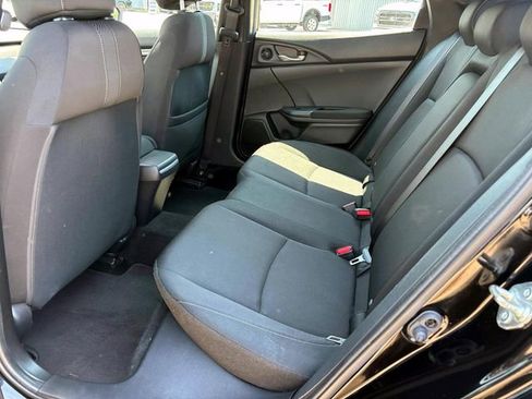 Used 2019 Honda Civic EX image 8
