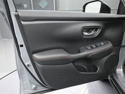 Certified 2026 Honda HR-V Sport image 3