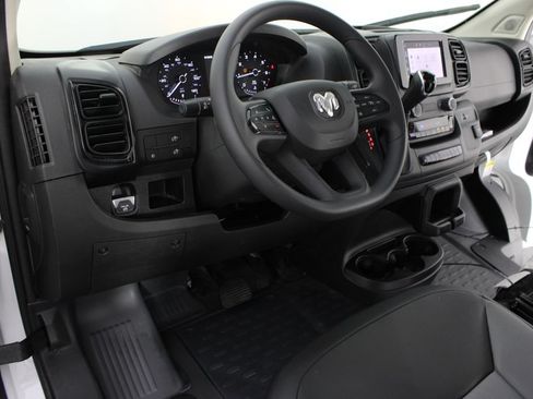 Used 2025 RAM ProMaster 2500 w/ Convenience Group FWD image 8