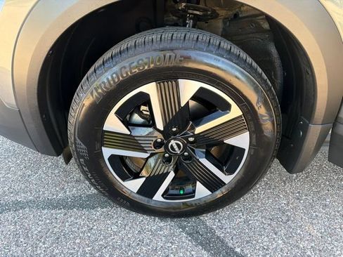 Used 2026 Nissan Kicks SV w/ Cold Weather Package AWD/4WD image 15