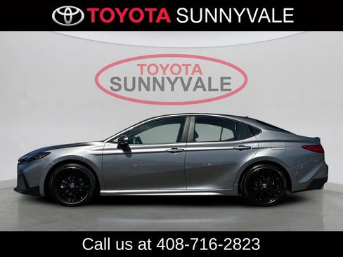 Certified 2025 Toyota Camry SE FWD image 7