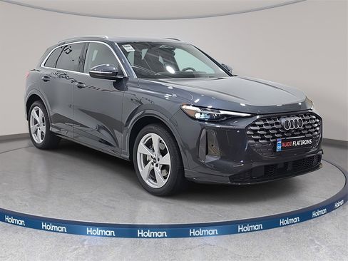 New 2025 Audi Q5 Prestige image 3