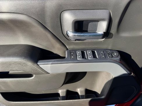 Used 2018 Chevrolet Silverado 1500 LT w/ All Star Edition image 13