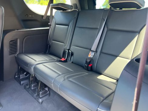 Used 2026 GMC Yukon XL Elevation RWD image 17