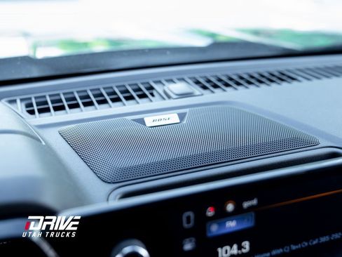 Used 2024 Chevrolet Colorado Z71 image 35