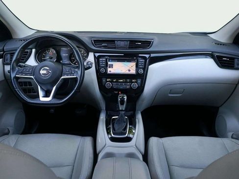 Used 2018 Nissan Rogue Sport SL w/ SL Premium Package AWD/4WD image 19