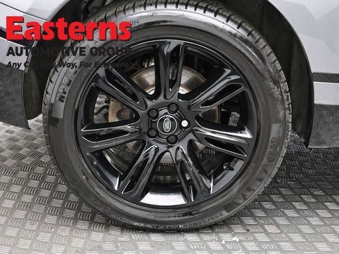Used 2023 Land Rover Range Rover Velar R-Dynamic S AWD/4WD image 31