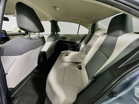 Used 2022 Toyota Corolla LE FWD image 17