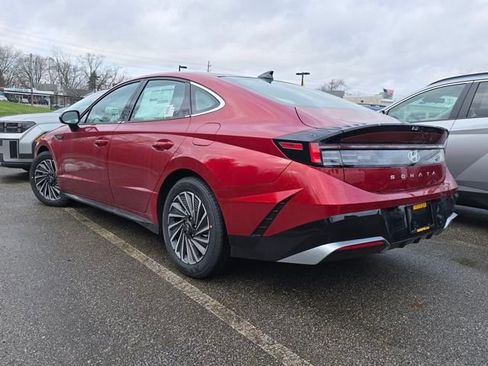 New 2026 Hyundai Sonata SEL FWD image 13