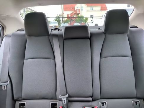 Used 2024 Toyota Corolla LE FWD image 22