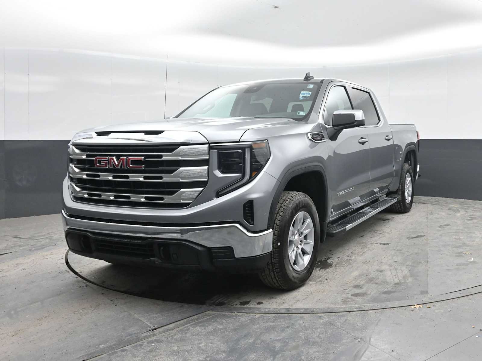 New 2026 GMC Sierra 1500 SLE AWD/4WD image 5