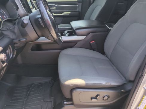 Used 2020 RAM 1500 Big Horn RWD image 16