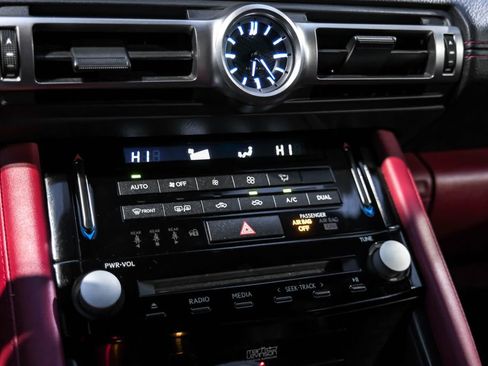 Used 2022 Lexus IS 500 image 26