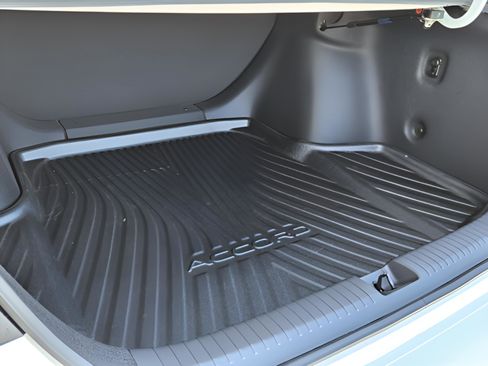 New 2025 Honda Accord LX image 30