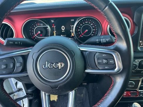 Used 2020 Jeep Gladiator Rubicon AWD/4WD image 17