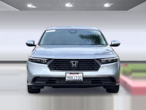 Used 2023 Honda Accord LX image 5